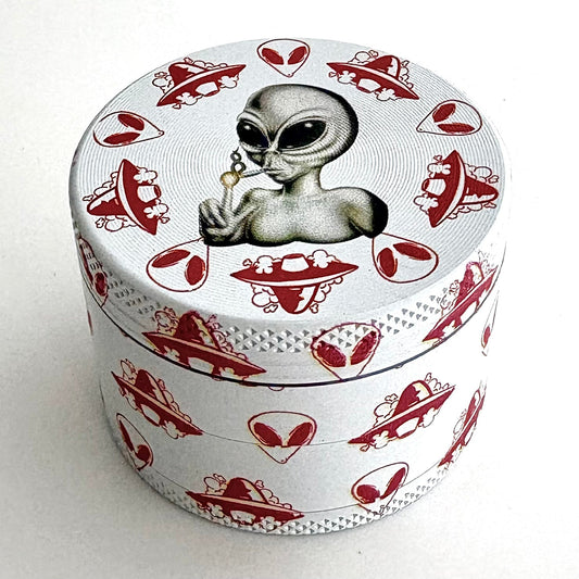 Smoking Alien Accessory Gift Set