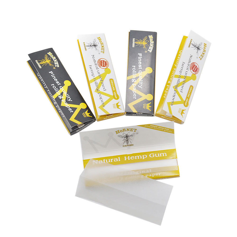 HORNET | Black  Single Wide Size Rolling Paper