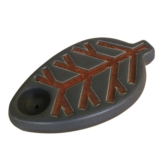 Oak and Earth | Charcoal Ruby Leaf Pipe