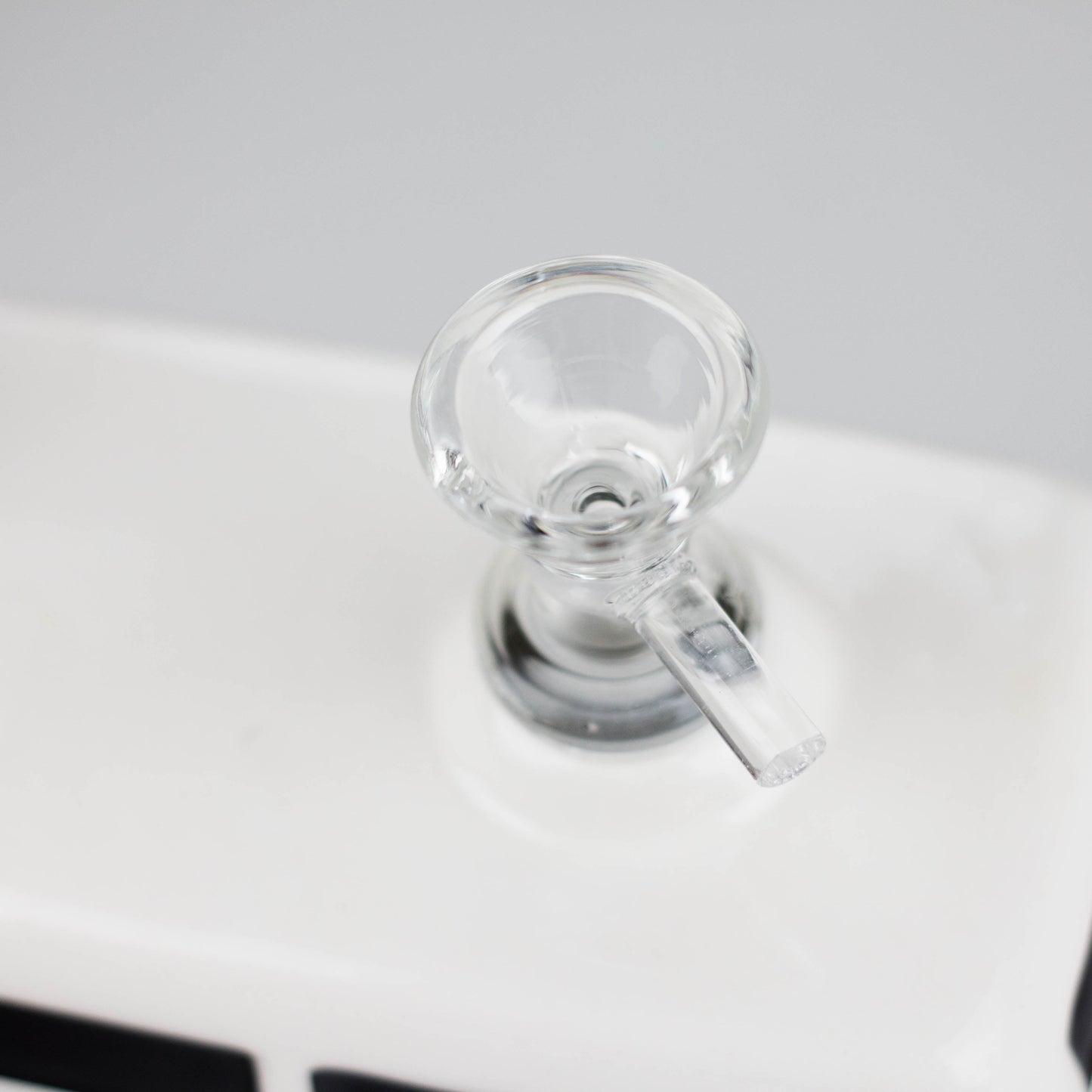 6.9″ Hippie Bus Ceramic Bong –  Retro Flower Power Design  [ES084WP]