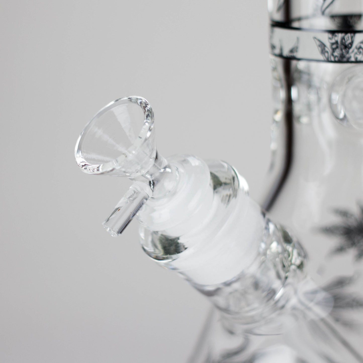 14″ Glow-in-the-Dark Glass Beaker Bong [C803x]