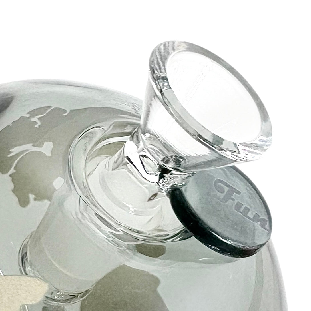 7-1/2" Globe-Shaped Glass Bong