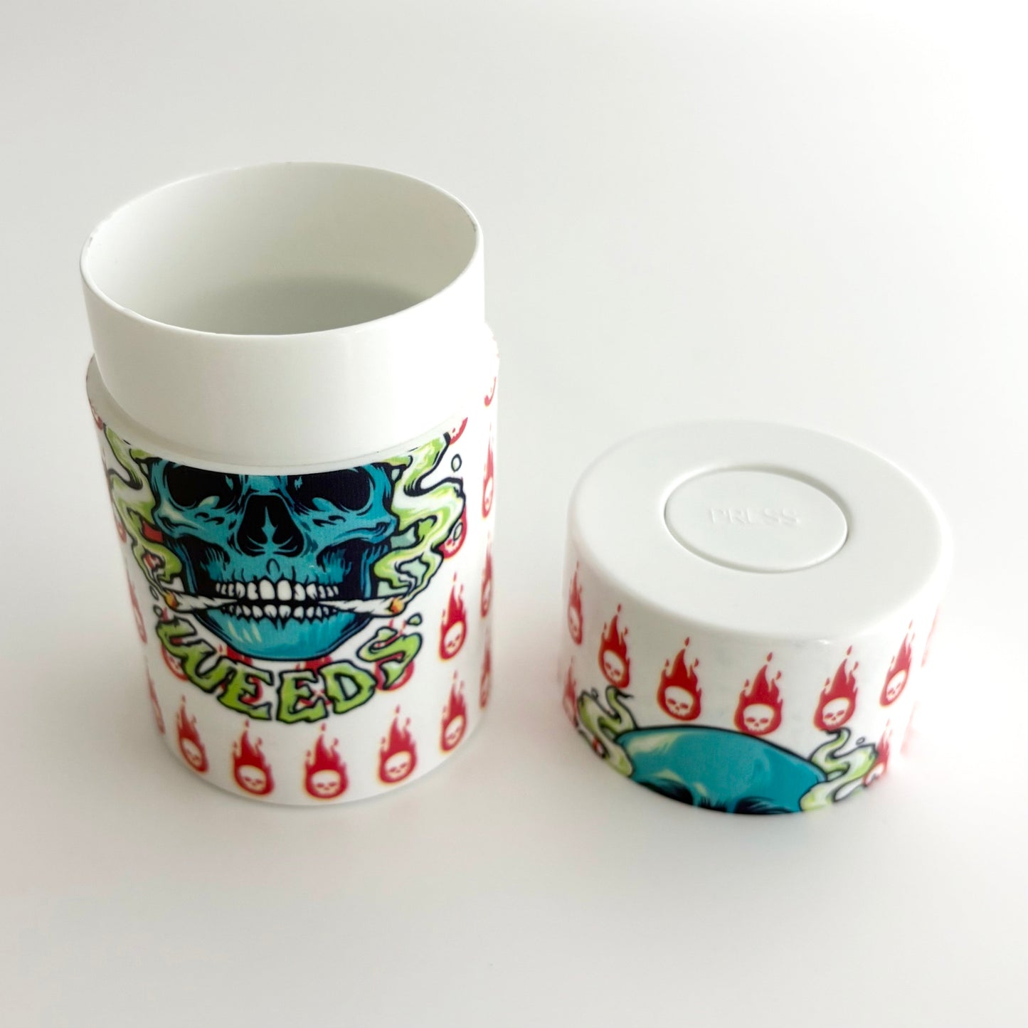 Smoking Skull Accessory Gift Set