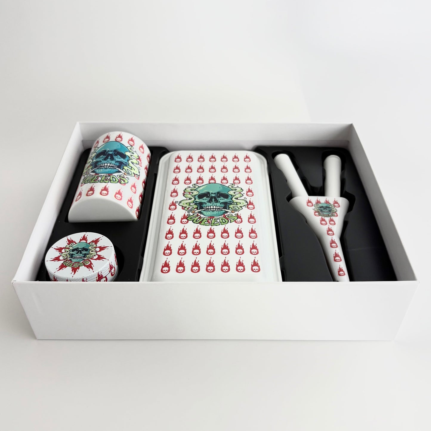 Smoking Skull Accessory Gift Set