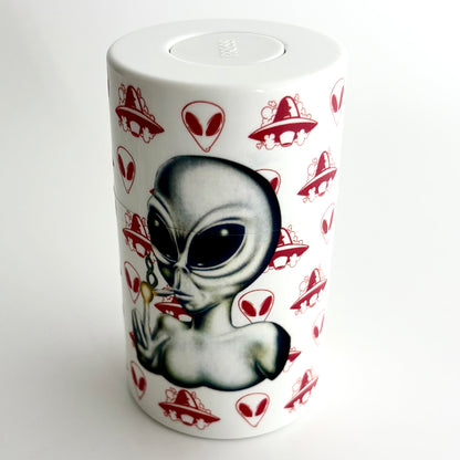 Smoking Alien Accessory Gift Set