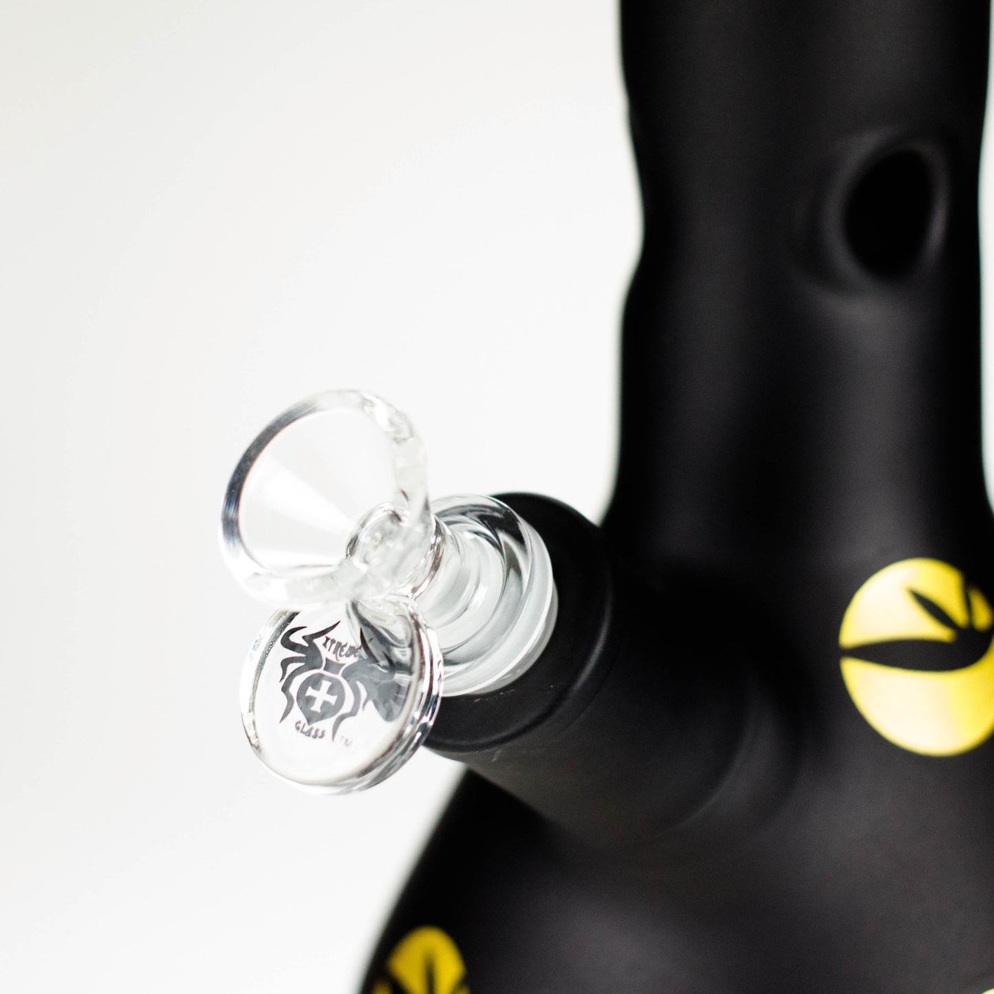 Xtreme | 13″ 7mm Full Color Painting Beaker Bong – (XTR-1008)