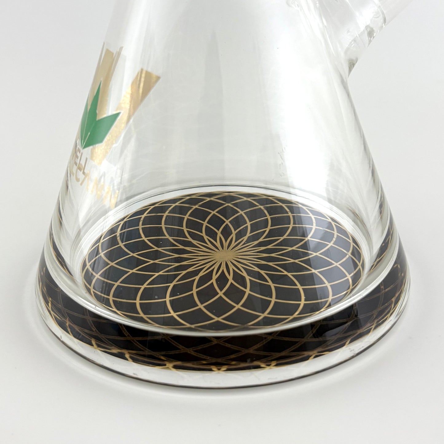 Wellcann | 14" Thickened Base Geometric Gold Beaker Glass Bong