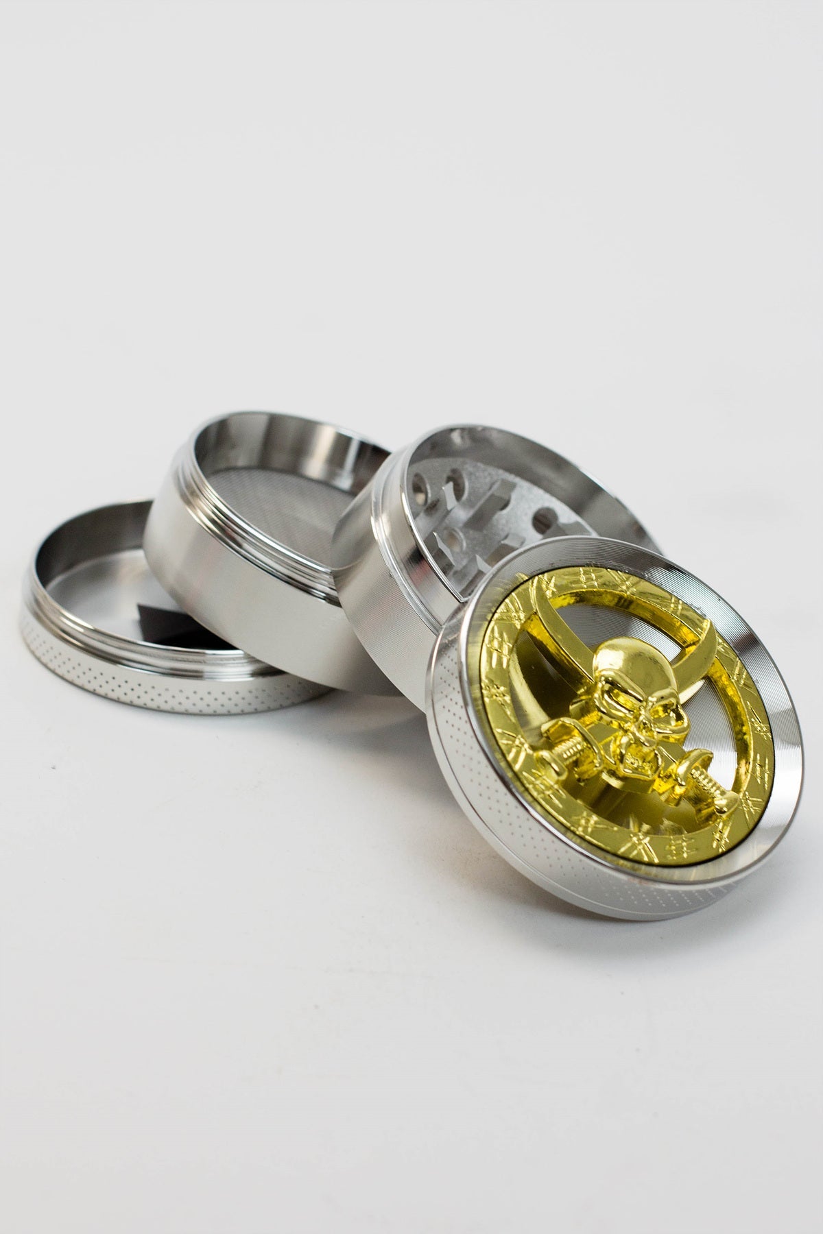 GHOST 4 parts color grinder with a decoration lid