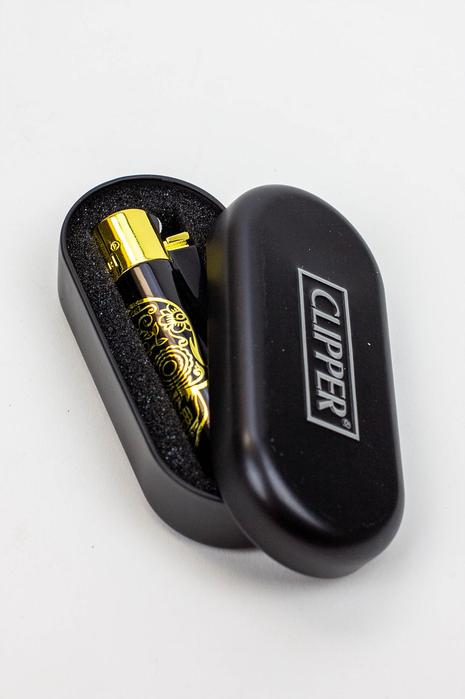 CLIPPER BLACK/GOLD SKULL CMP11 METAL LIGHTERS COLLECTION BOX OF 12
